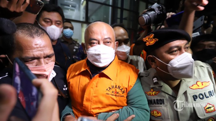 Wali Kota Bekasi Nonaktif Rahmat Effendi Digugat 9,5 Tahun Penjara Terkait Suap Rp 10 Miliar