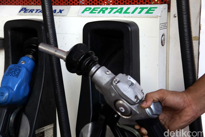 Beli Pertalite Bakal Diatur, cc dan Jenis Mobil Menentukan Beli Pertalite Bakal Diatur, cc dan Jenis Mobil Menentukan