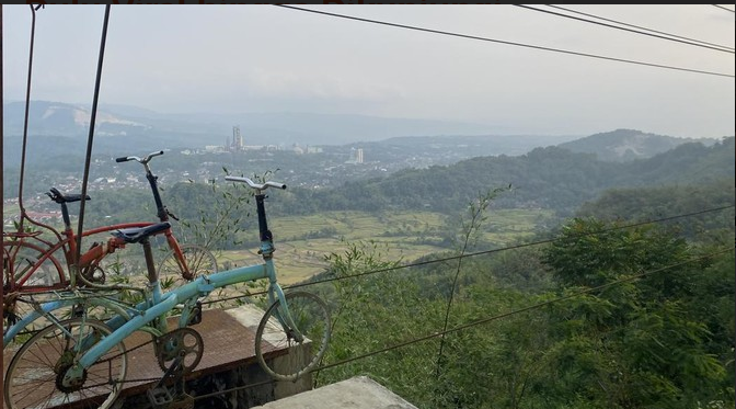 Karang Para: Dulu Viral hingga Dikunjungi Turis, Kini Memprihatinkan Karang Para: Dulu Viral hingga Dikunjungi Turis, Kini Memprihatinkan