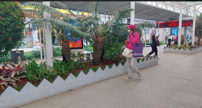 Nggak Bisa Diduduki, Pembatas Taman di Stasiun Bogor Viral Nggak Bisa Diduduki, Pembatas Taman di Stasiun Bogor Viral