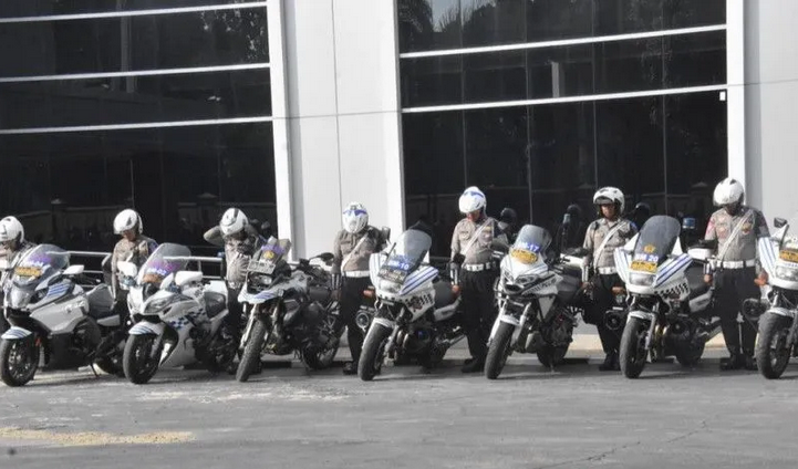Polres Bogor sebut pengendara tak pakai helm dominasi pelanggaran lalu lintas Polres Bogor sebut pengendara tak pakai helm dominasi pelanggaran lalu lintas