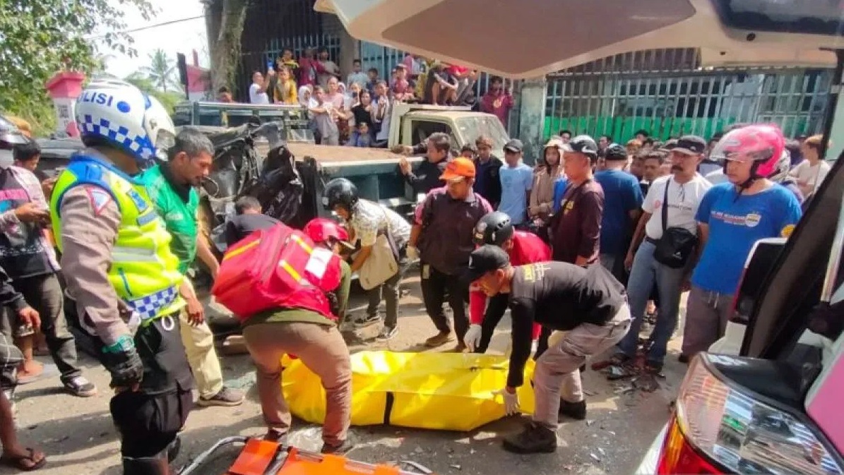 Polres Cianjur selidiki penyebab kecelakaan beruntun Polres Cianjur selidiki penyebab kecelakaan beruntun