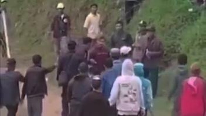 Tragedi Berdarah di Sepak Bola Tarkam Cianjur Tragedi Berdarah di Sepak Bola Tarkam Cianjur