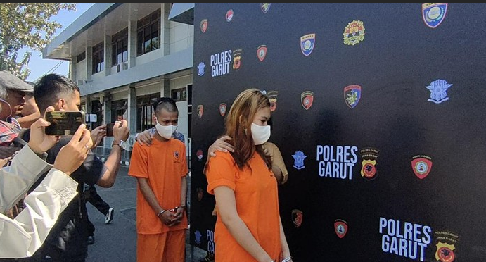 Ini Tampang Sejoli Garut Pemeran Live Mesum Ini Tampang Sejoli Garut Pemeran Live Mesum