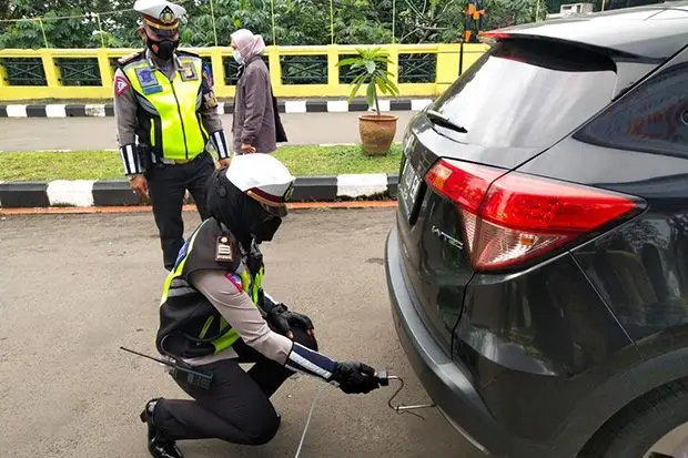 Polisi Batalkan Tilang Uji Emisi karena Tak Efektif