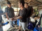 Polisi Periksa Pengepul Limbah Plastik yang Diduga Membuat Sungai Ciliwung Berbusa Polisi Periksa Pengepul Limbah Plastik yang Diduga Membuat Sungai Ciliwung Berbusa