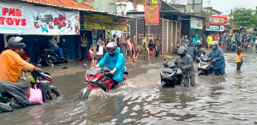 Sidang Cerai Pertama Digelar, Atalia Praratya Sampaikan Pesan Menyentuh untuk Ridwan Kamil Sidang Cerai Pertama Digelar, Atalia Praratya Sampaikan Pesan Menyentuh untuk Ridwan Kamil