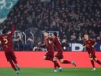 Rekap Hasil Liga Europa Leg Pertama Playoff 16 Besar: Porto vs Roma Berakhir Imbang, Ajax dan Fenerbahce Menang Rekap Hasil Liga Europa Leg Pertama Playoff 16 Besar: Porto vs Roma Berakhir Imbang, Ajax dan Fenerbahce Menang