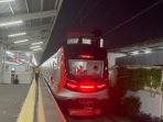 KRL Impor Baru dari China Persempit Celah Peron Jadi Hanya 5 Cm KRL Impor Baru dari China Persempit Celah Peron Jadi Hanya 5 Cm