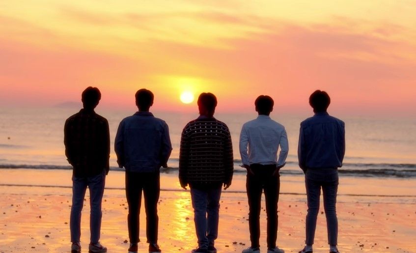 Rekomendasi 7 Lagu K-pop Terbaik untuk Mengusir Kelelahan, Yuk Simak! Rekomendasi 7 Lagu K-pop Terbaik untuk Mengusir Kelelahan, Yuk Simak!