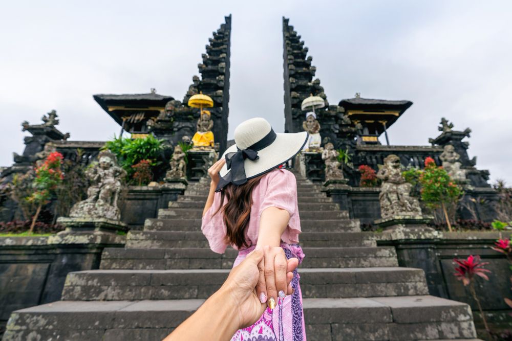 5 Tip Seru Wisata di Bali: Pastikan Bawa Sunscreen untuk Kenangan Tak Terlupakan! 5 Tip Seru Wisata di Bali: Pastikan Bawa Sunscreen untuk Kenangan Tak Terlupakan!