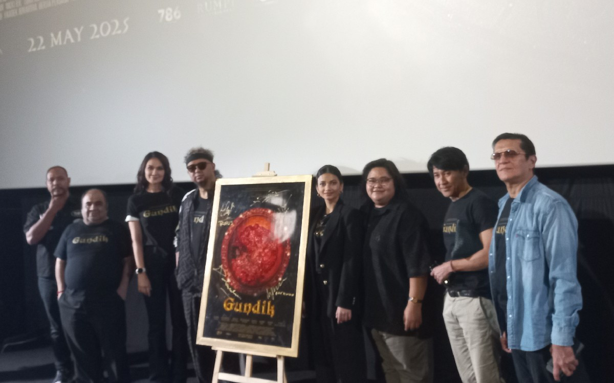 Apakah Ratu Sofya Gugup Ketemu dengan Istri Maxime Bouttier di Film Gundik, Luna Maya? Apakah Ratu Sofya Gugup Ketemu dengan Istri Maxime Bouttier di Film Gundik, Luna Maya?