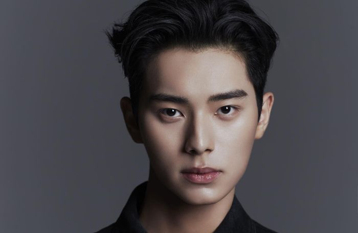 6 Pilihan Drakor Lee Chae Min Terbaik: Baru Bertemu Roh Jeong Eui dalam Crushology 101 6 Pilihan Drakor Lee Chae Min Terbaik: Baru Bertemu Roh Jeong Eui dalam Crushology 101