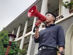 Civitas Akademika UGM Menentang RUU TNI, Serukan Perlawanan Rakyat Civitas Akademika UGM Menentang RUU TNI, Serukan Perlawanan Rakyat