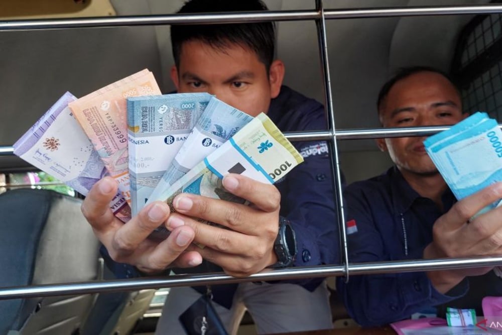 Daftar Lengkap Tempat Tukar Uang Baru Kas Keliling BI di Setiap Sudut Indonesia Daftar Lengkap Tempat Tukar Uang Baru Kas Keliling BI di Setiap Sudut Indonesia