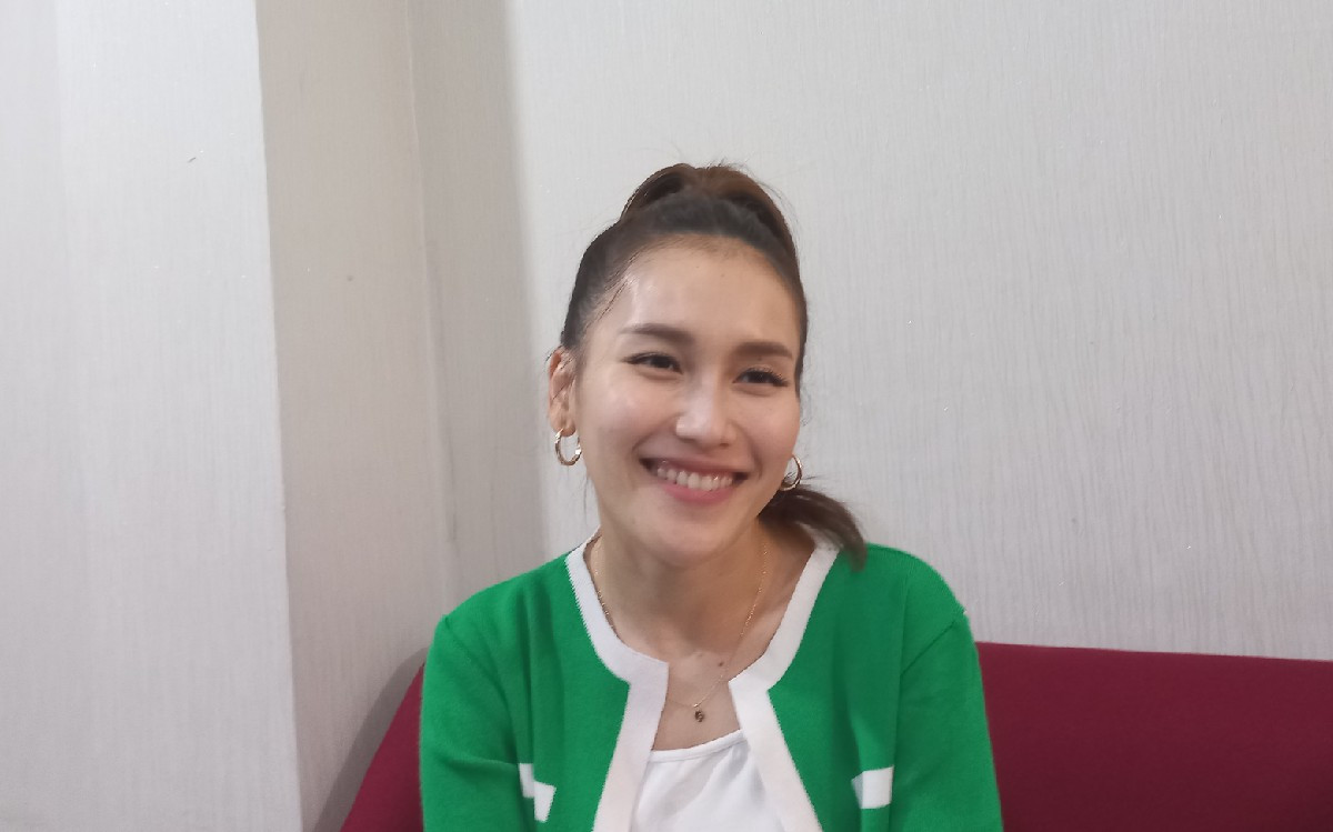 Ayu Ting Ting Buka Rahasia Perayaan Lebaran Keluarganya Ayu Ting Ting Buka Rahasia Perayaan Lebaran Keluarganya