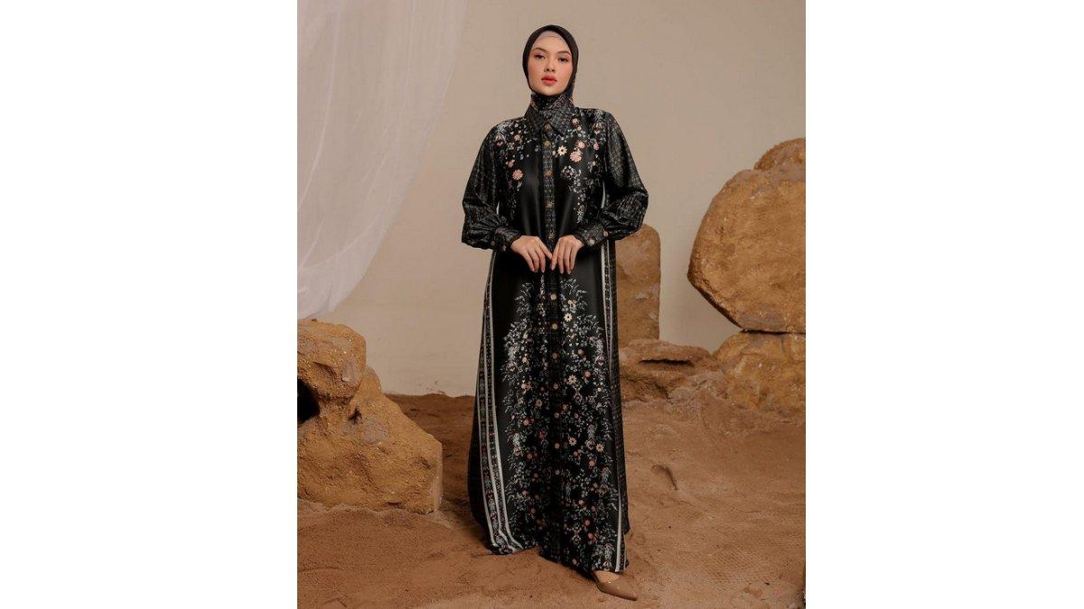 5 Inspirasi Gaya Dress Pattern Lebaran Ala Marella: Tampil Cantik dan Imut 5 Inspirasi Gaya Dress Pattern Lebaran Ala Marella: Tampil Cantik dan Imut