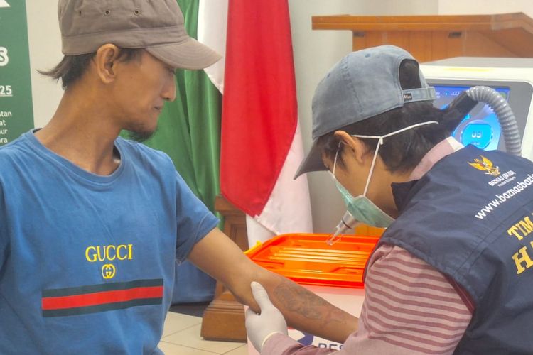 Cerita Melki: Menghapus Tato untuk Menyempurnakan Perjalanan Hijrahnya Cerita Melki: Menghapus Tato untuk Menyempurnakan Perjalanan Hijrahnya