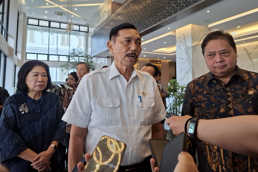 Imbas IHSG Turun Drastis, Luhut Ungkap Prabowo Akan Menarik Minat Investor Saham Imbas IHSG Turun Drastis, Luhut Ungkap Prabowo Akan Menarik Minat Investor Saham