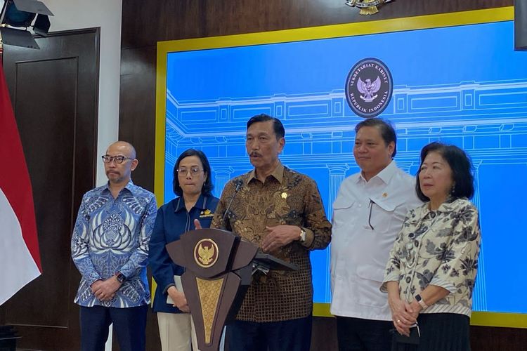 PrabowoInstruksikanTNI/PolriTindakORMASyangPungliPengusaha PrabowoInstruksikanTNI/PolriTindakORMASyangPungliPengusaha