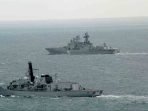 Angkatan Laut Britania Jaga Kapal Perang Rusia Lewat Perairan Inggris Pasca Operasi di Suriah Angkatan Laut Britania Jaga Kapal Perang Rusia Lewat Perairan Inggris Pasca Operasi di Suriah