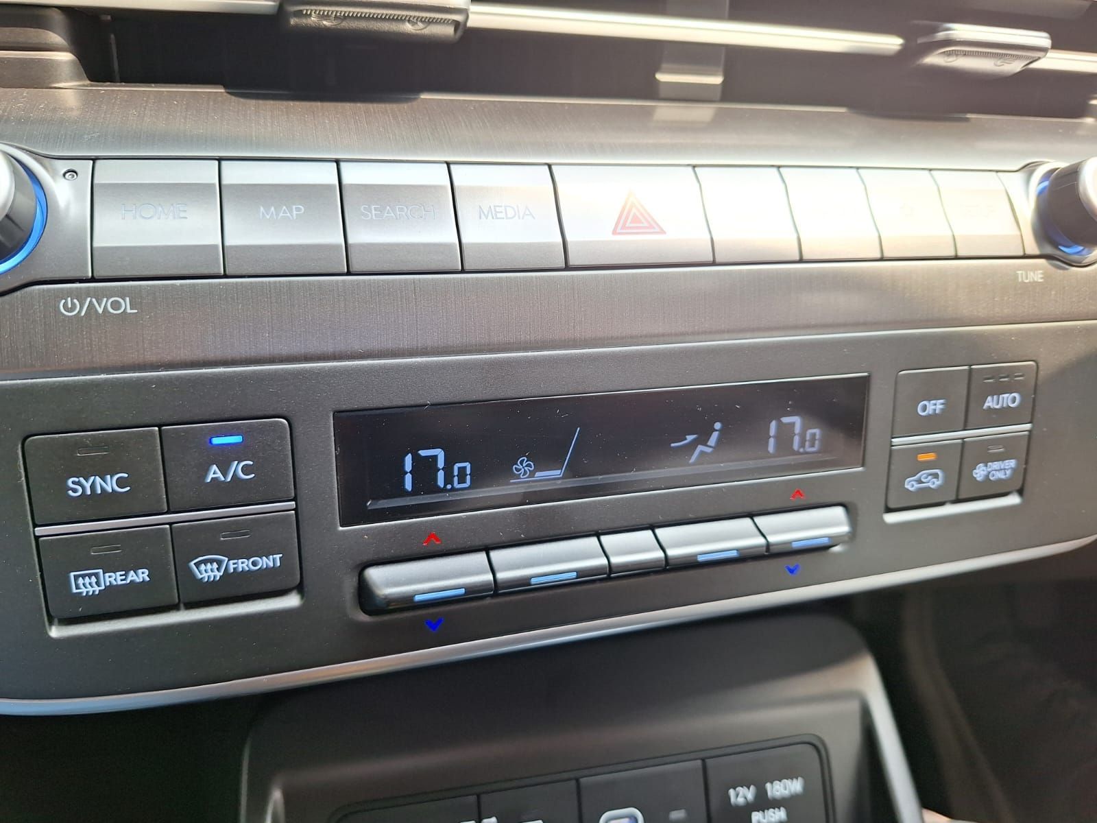 Persiapan Mudik: Cek AC Mobil Ini agar Perjalanan Tetap Nyaman dan Sejuk Persiapan Mudik: Cek AC Mobil Ini agar Perjalanan Tetap Nyaman dan Sejuk