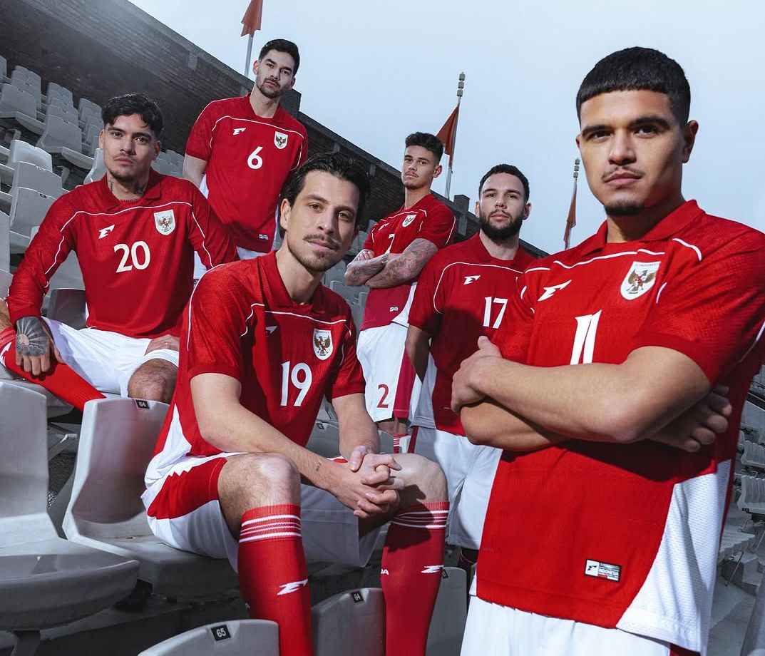 RESMI: Jersey Merah-Putih Kembali Dikenakan Timnas Indonesia Melawan Australia Setelah Tunggu 3 Tahun Garuda BergantiWarna RESMI: Jersey Merah-Putih Kembali Dikenakan Timnas Indonesia Melawan Australia Setelah Tunggu 3 Tahun Garuda BergantiWarna