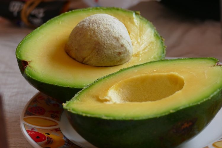 10 Keajaiban Alpukat: Khasiatnya bagi Jantung, Mata, dan Tulang Anda 10 Keajaiban Alpukat: Khasiatnya bagi Jantung, Mata, dan Tulang Anda
