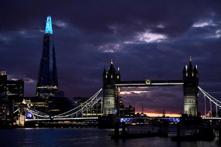 Mirip Tapi Berbeda: 10 Landmark Terkenal yang Sering Disalahartikan Mirip Tapi Berbeda: 10 Landmark Terkenal yang Sering Disalahartikan