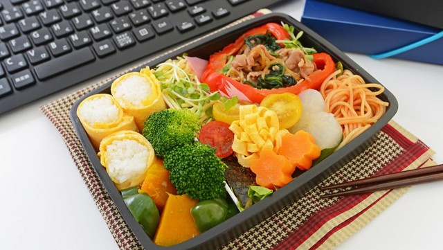 12 Ide Segar: Resep Sayuran Untuk Bekal Makan Siang Sekolah Anak Anda 12 Ide Segar: Resep Sayuran Untuk Bekal Makan Siang Sekolah Anak Anda