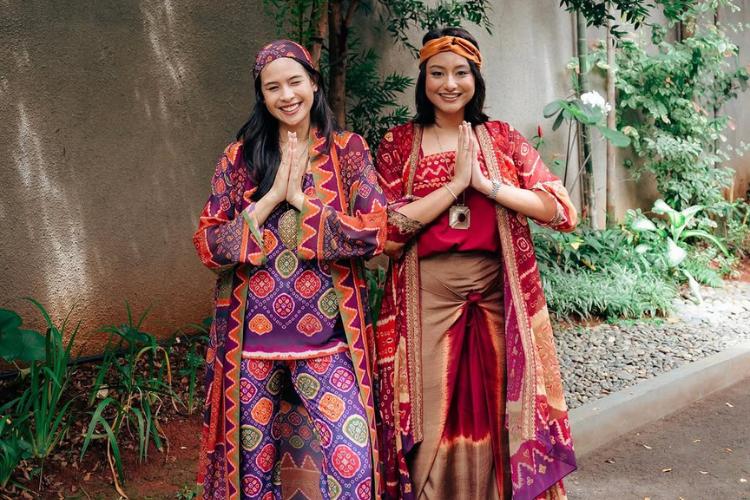 Gaya Fashion Selebriti: Inspirasi Mudah Ditiru Untuk Lebaran Anda Gaya Fashion Selebriti: Inspirasi Mudah Ditiru Untuk Lebaran Anda