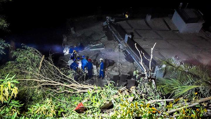 Militer Myanmar Larang Wartawan Asing Liput Bencana Gempa Militer Myanmar Larang Wartawan Asing Liput Bencana Gempa