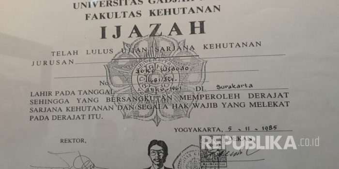 “Universitas Pasar Pramuka” Gegerkan X, Ijazah Jokowi Jadi Sorotan