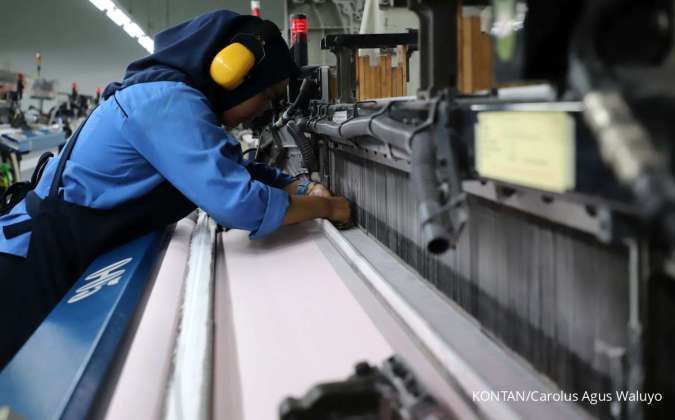 Dampak Tarif AS dan IEU-CEPA pada Industri Tekstil Nasional Dampak Tarif AS dan IEU-CEPA pada Industri Tekstil Nasional