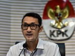 KPK Periksa Mantan Direktur Keuangan Telkom Terkait Kasus Digitalisasi SPBU Pertamina KPK Periksa Mantan Direktur Keuangan Telkom Terkait Kasus Digitalisasi SPBU Pertamina