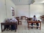 SMP Swasta Bekasi Kesulitan Rekrut Siswa, Hanya 3 Murid Tahun Ini SMP Swasta Bekasi Kesulitan Rekrut Siswa, Hanya 3 Murid Tahun Ini