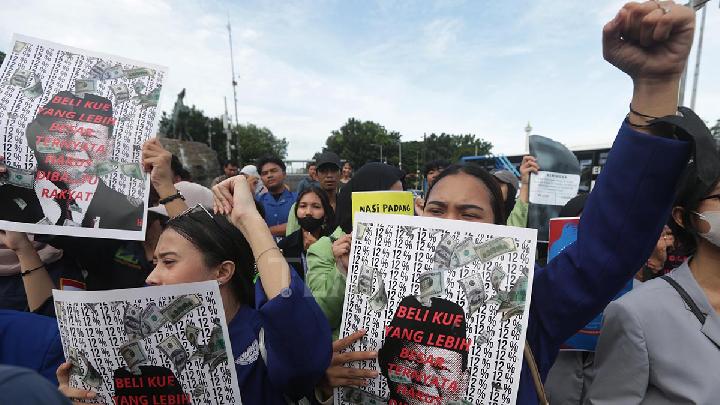 Terpopuler: 15 BEM Protes Munas BEM SI, Pemilihan Kepala Daerah oleh DPRD, dan Perang Kamboja-Thailand Terpopuler: 15 BEM Protes Munas BEM SI, Pemilihan Kepala Daerah oleh DPRD, dan Perang Kamboja-Thailand