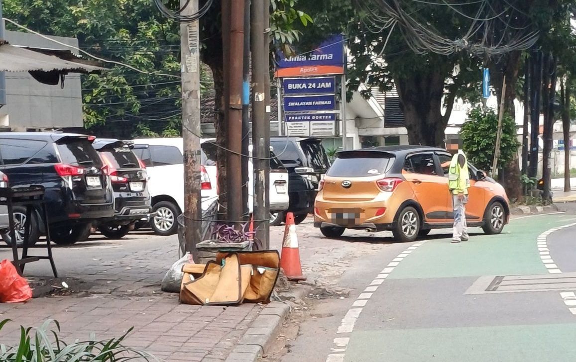 Jukir Liar Jakarta Kini Dapat Pekerjaan dari Dishub, Tugasnya Hanya Catat dan Pandu Jukir Liar Jakarta Kini Dapat Pekerjaan dari Dishub, Tugasnya Hanya Catat dan Pandu
