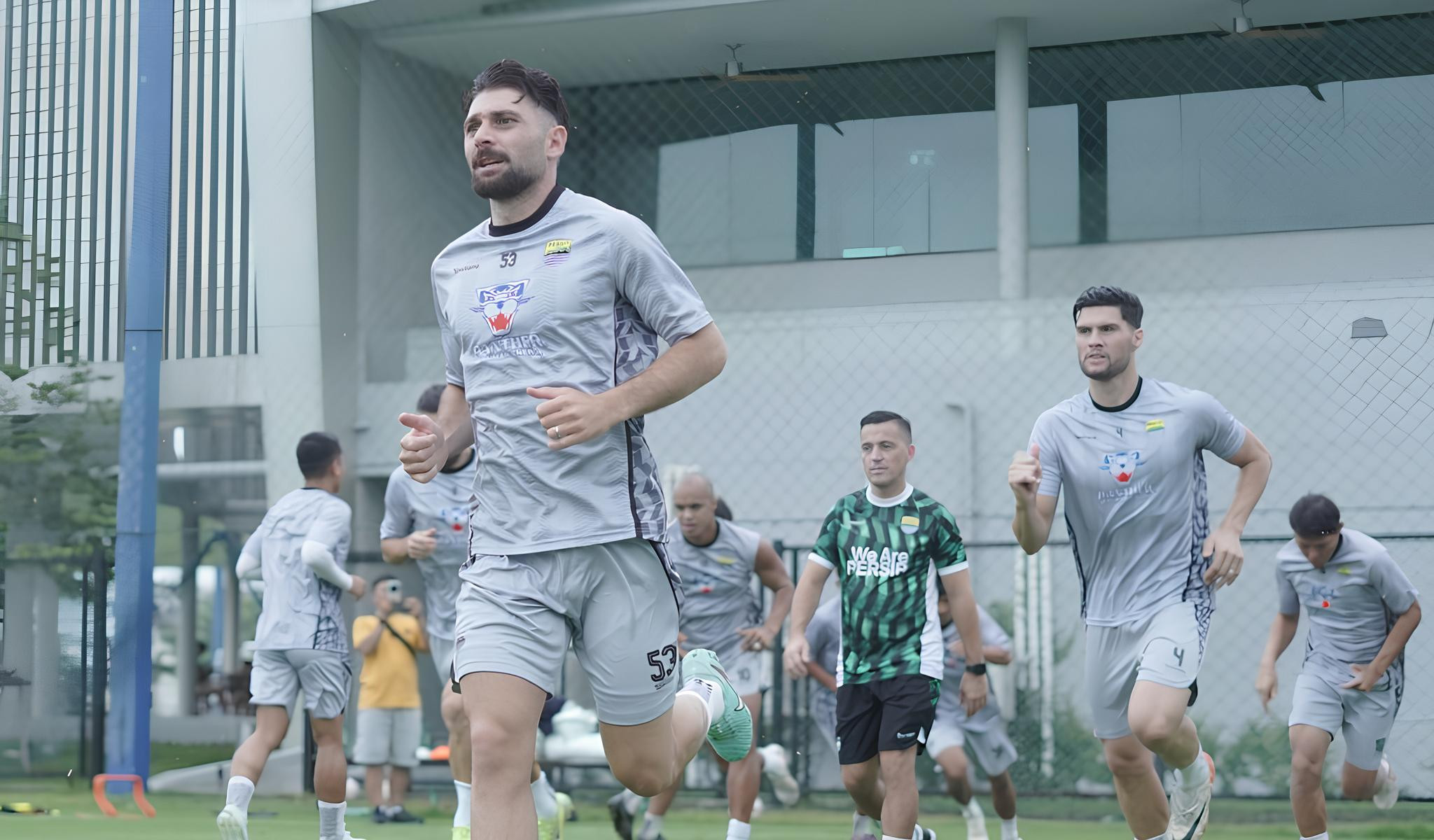 Persib Bandung Selesai TC di Thailand, Tantangan Nyata Dimulai Persib Bandung Selesai TC di Thailand, Tantangan Nyata Dimulai