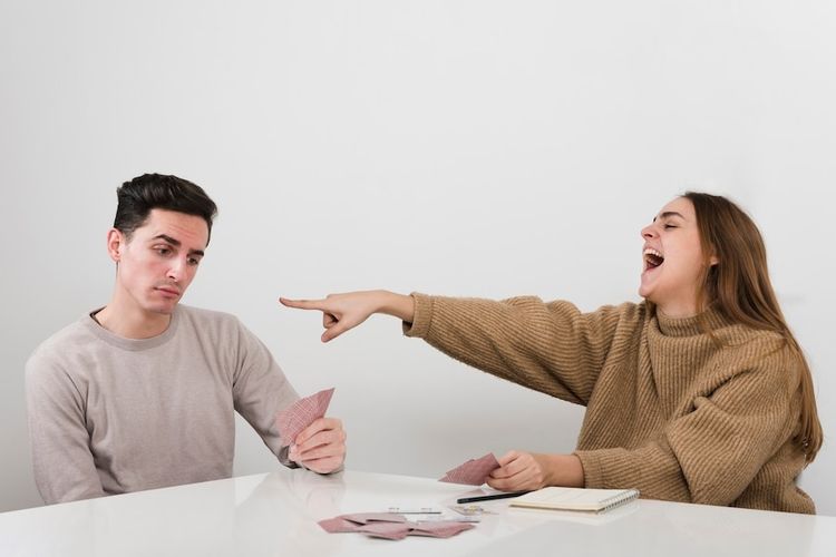 8 Frasa Cerdas Mengatasi Gangguan: Kembalikan Mereka ke Tempatnya 8 Frasa Cerdas Mengatasi Gangguan: Kembalikan Mereka ke Tempatnya