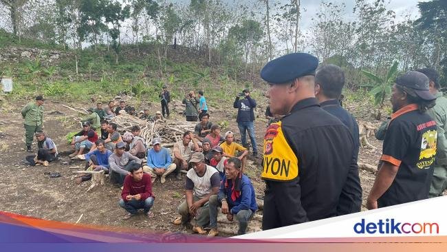 Pemburu Pelaku Penganiayaan di Pangandaran Ditangkap Setelah Bersembunyi di Hutan Pemburu Pelaku Penganiayaan di Pangandaran Ditangkap Setelah Bersembunyi di Hutan