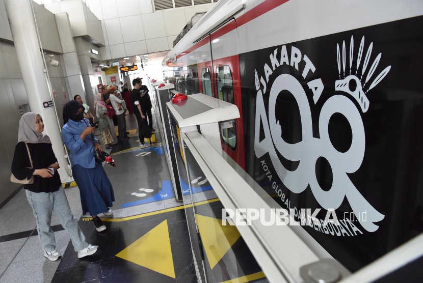 Hanya Rp 80, Bayar Transjakarta dan MRT Saat 17 Agustus Hanya Rp 80, Bayar Transjakarta dan MRT Saat 17 Agustus