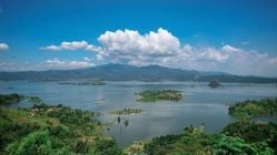 7 Tempat Wisata Pegunungan Purwakarta Terbaru dan Populer dengan Tiket Murah dan Pemandangan Menakjubkan 7 Tempat Wisata Pegunungan Purwakarta Terbaru dan Populer dengan Tiket Murah dan Pemandangan Menakjubkan