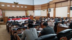 Tamatkan Perselisihan, Bupati Majalengka Usulkan Perda Haji Jadi Majalengka Tamatkan Perselisihan, Bupati Majalengka Usulkan Perda Haji Jadi Majalengka