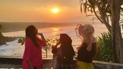 13 Destinasi Wisata Tasikmalaya, Pantai hingga Desa Wisata untuk Akhir Pekan 13 Destinasi Wisata Tasikmalaya, Pantai hingga Desa Wisata untuk Akhir Pekan