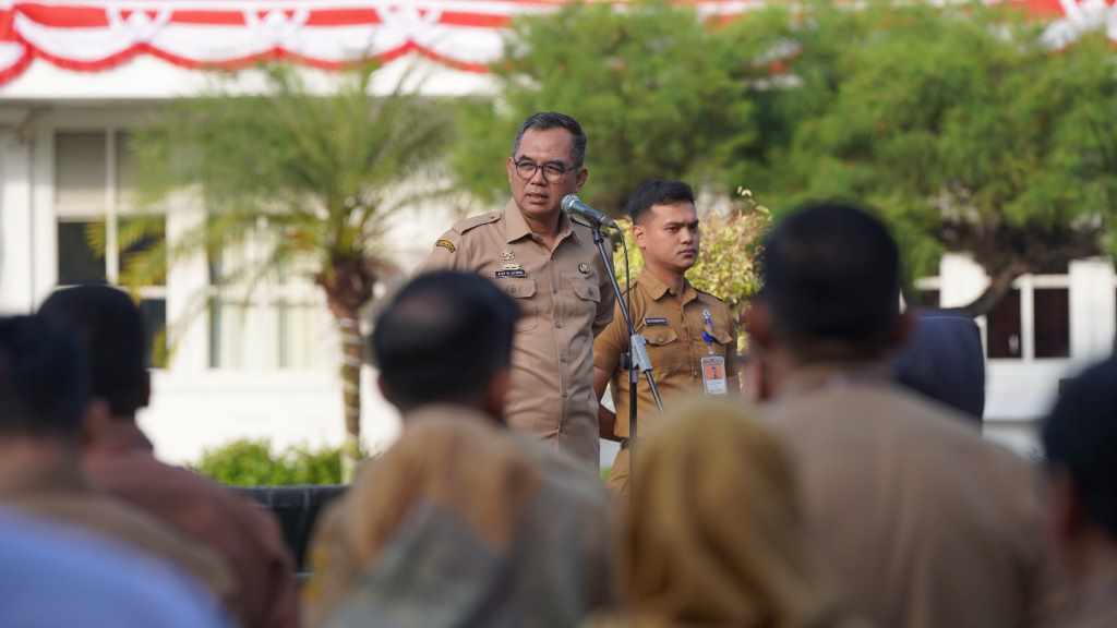 Sekda Kabupaten Bogor Tekankan Harus Cepat Layani Keluhan Masyarakat Sekda Kabupaten Bogor Tekankan Harus Cepat Layani Keluhan Masyarakat