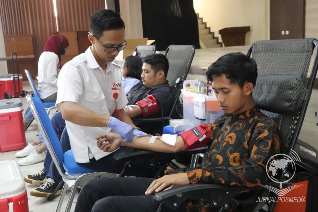 DKM Al Munajah Gelar Donor Darah Rutin Bersama PMI Bandung DKM Al Munajah Gelar Donor Darah Rutin Bersama PMI Bandung