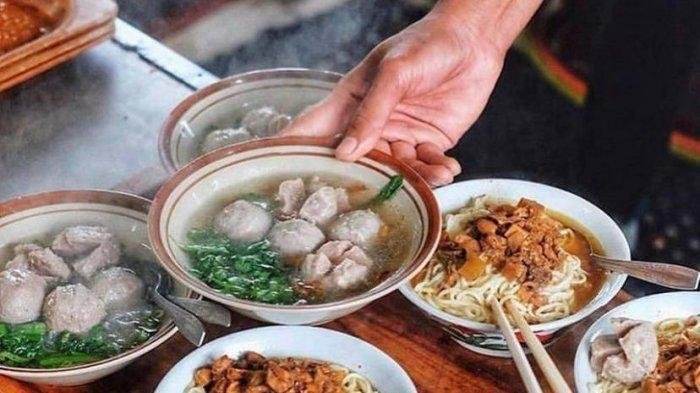 4 Tempat Makan Bakso Enak di Ciamis yang Wajib Dicoba! 4 Tempat Makan Bakso Enak di Ciamis yang Wajib Dicoba!