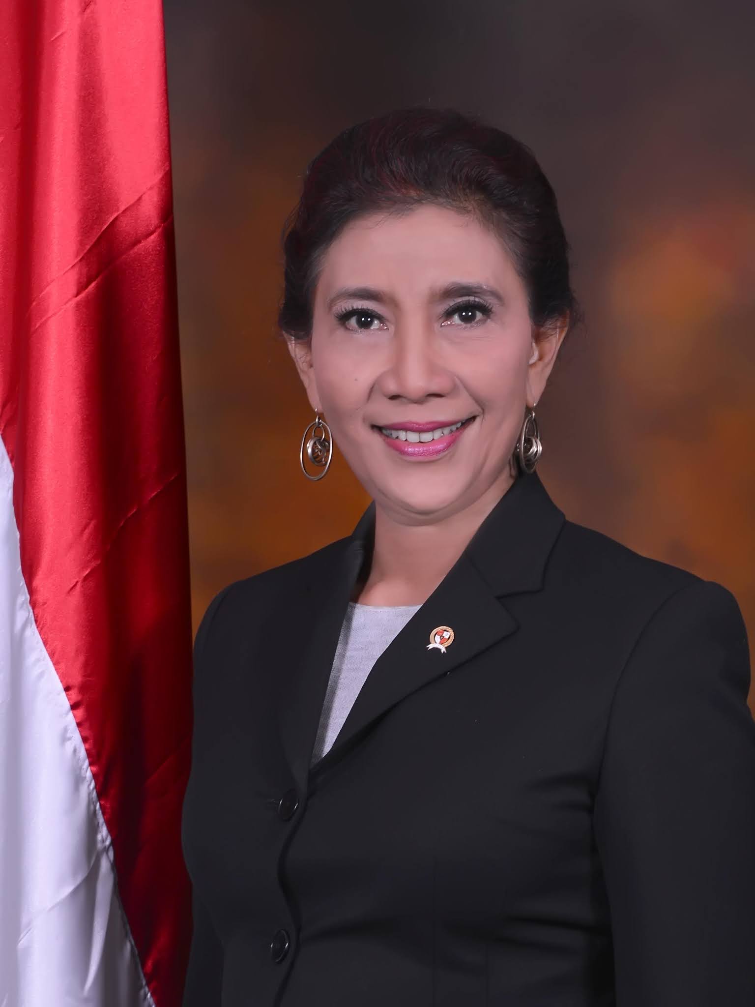 Susi Pudjiastuti Bongkar Perusahaan Pembangun KJA di Pangandaran, Selidiki Pemberi Izin Susi Pudjiastuti Bongkar Perusahaan Pembangun KJA di Pangandaran, Selidiki Pemberi Izin