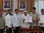 Bupati Bogor Tanda Tangani MoU Penanganan Banjir Bersama Gubernur Jabar Bupati Bogor Tanda Tangani MoU Penanganan Banjir Bersama Gubernur Jabar
